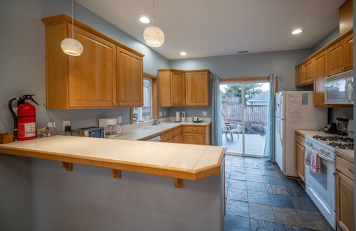 Seaside House | Stay 2 blocks from the beach in this 4 bedroom moments from downtown Seaside!