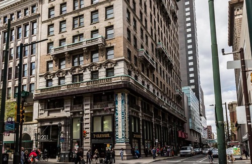 Midtown Village Apartment | Stay Alfred at City Center