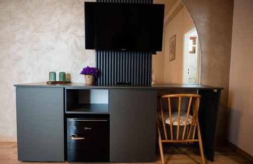 Otopeni Apartment | Stay At Georges And Fly