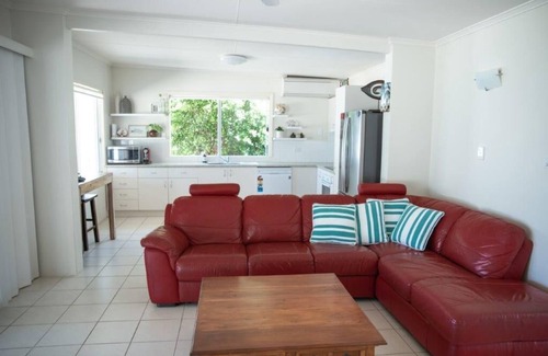 South Mission House | Stay at the BeachHaven