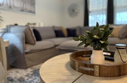 Caton House | Stay at The Retreat! Gatlinburg-Dollywood