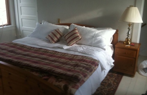 Champion Other | Stay at this Historic Farmhouse at SanaView Farms in the Laurel Mountains!