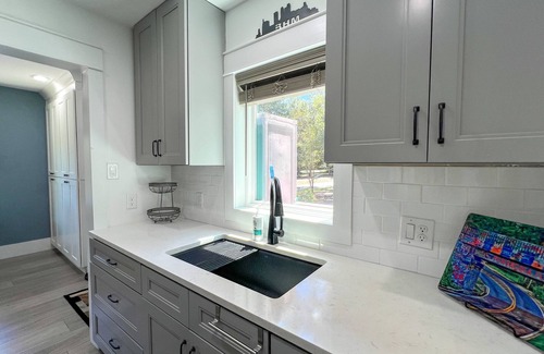 Northeast Pensacola Apartment | Stay Cozy - near University of Florida