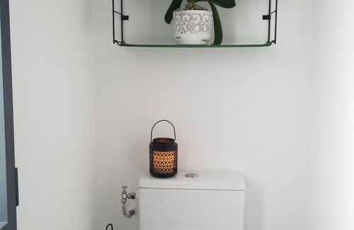 Ouest Bed & Breakfast | Stay in Le Mans: room with private shower, free parking