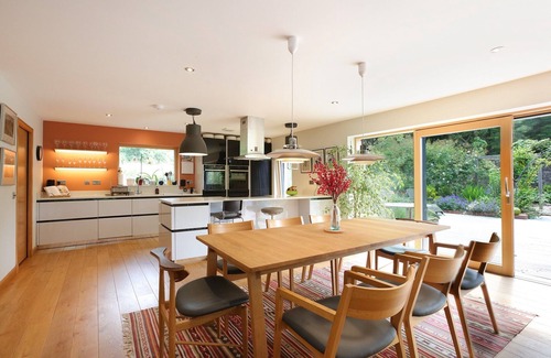 Ellemford House | Stay in luxury at Kingswood, a 2-bedroom architect-designed Edinburgh holiday home.