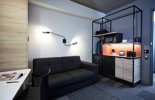 Brossard Hotel | Stay in Modern Comfort Near Quartier DIX30 Entertainment & Shopping | 2 Units