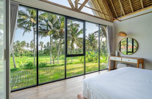Pejeng Kawan Villa | Stay in Nature - Pool Villa with Ricefield Landscape