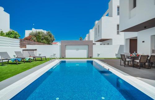 Ayia Napa Villa | Stay in Style in Modern 3 Bedroom Villas Near Nissi Beach & Square