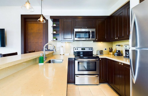 Playa Flamingo Condo | Stay in Style Sea breeze, Pool & Breakfast