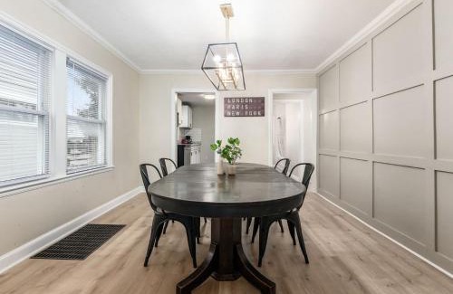 University District House | Stay in the Palazzo in OSU! 10 BEDS!