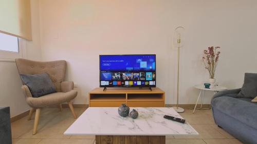 Neapolis Apartment | STAY Mermaid's Cove