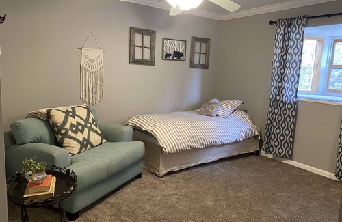 Ouray House | Stay & Play - Steps To Hot Springs & Restaurants….