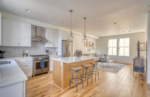 North Tabor House | Stay Portland - The North Tabor Retreat - Families & Remote Work