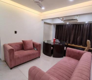 Prabhadevi House | Stay Retreats At Welcome Apartment - Corporate Rooms In Prabhadevi