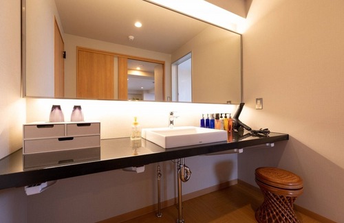 Beppu Hotel | Stay without meals 4F Twin room with openair hot spring bath nonsmoking/Beppu Ōita