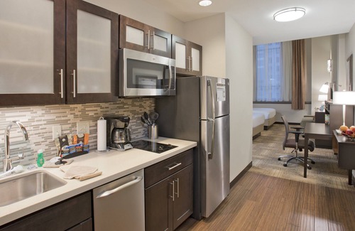 Downtown Baltimore Hotel | Staybridge Suites Baltimore - Inner Harbor by IHG