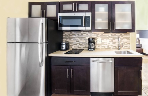 Downtown Baltimore Hotel | Staybridge Suites Baltimore - Inner Harbor by IHG