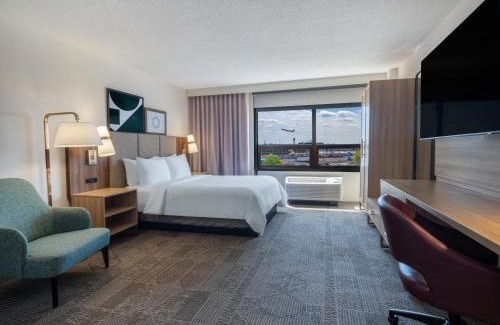 O'Hare Hotel | Staybridge Suites Chicago O'Hare - Rosemont by IHG