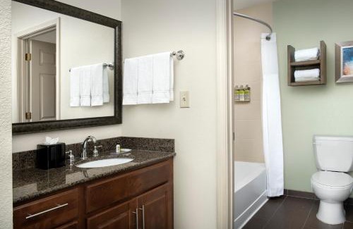 Conestee Hotel | Staybridge Suites Greenville I-85 Woodruff Road by IHG