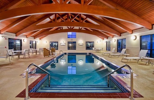 Madison Hotel | Staybridge Suites Madison - East