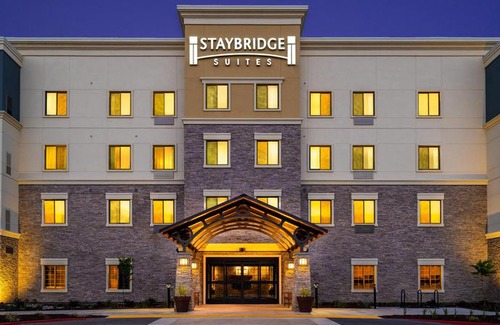 Newark Hotel | Staybridge Suites Newark - Fremont