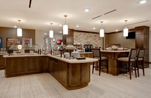 Overland Park Hotel | Staybridge Suites - Overland Park - Kansas City S by IHG