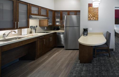 Encanto Hotel | Staybridge Suites - Phoenix – Biltmore Area by IHG