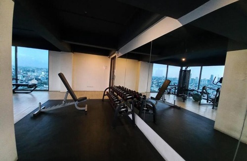 Kaunlaran Apartment | Staycation 1BR Servce Aprtmnt 2px allows 5px 1901