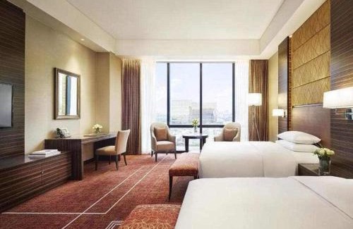 Bagong Pag-asa Hotel | STAYCATION City of Dreams, Solaire