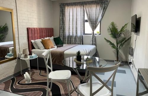 Downtown Johannesburg Apartment | StayEasy in Maboneng