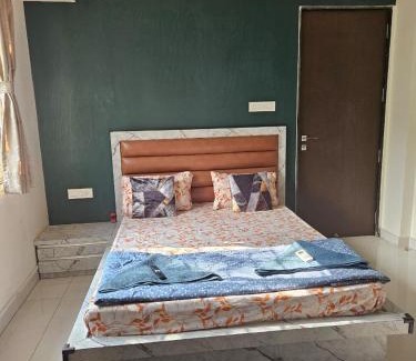 Aundh House | StayGinie Baner