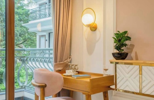 Calangute Apartment | Staymaster Veridian Premium 2BHK AC TV Pool