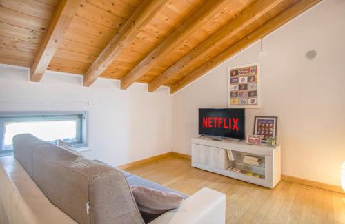 San Leonardo Apartment | Stazione 200m - Wifi - Aria condizionata - Smart TV