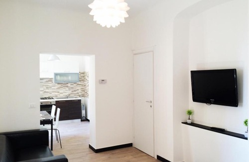 Lagaccio Apartment | Stazione Principe Miramare Apartment Genova