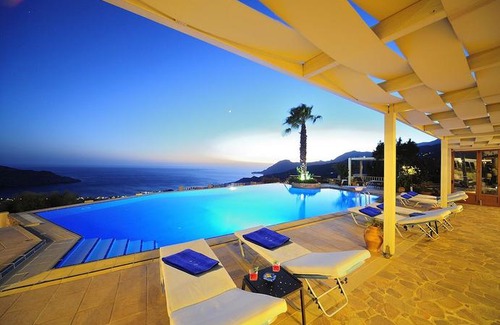 Mirthios Hotel | Stefanos Village