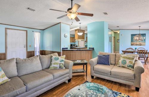 Steinhatchee House | Steinhatchee Home with Boat Parking 1 Mi to Marina