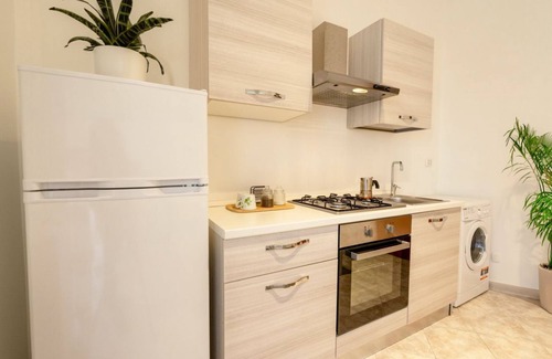 Municipio 2 Apartment | Stella - Urban Oasis of Contemporary Style