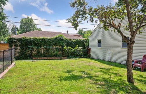 Keewaydin Apartment | Stellar two bedroom home