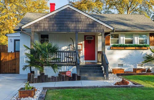 Terry Sanford Cottage | Step into Crimson, where tranquility meets luxury in a quiet, safe neighborhood.