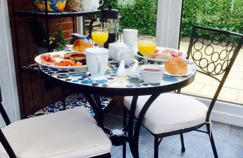 New Forest District Bed & Breakfast | Stepping Stones B&B