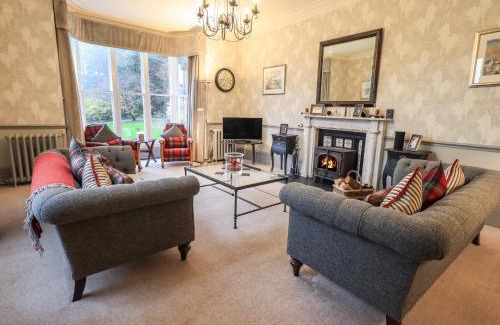 Ambleside House | Stepping Stones House