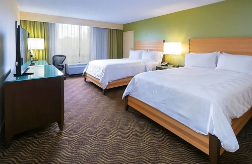 San Jose Hotel | Steps away from Norman Y. Mineta San Jose International Airport, 3 Classic Units