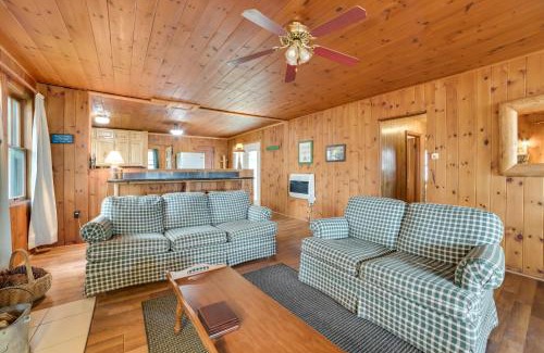 Cedarville House | Steps to Lake Cedarville Cabin 12 with Shared Perks