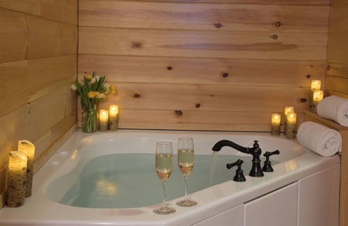 Jeffersonville Hotel | Sterling Ridge Resort