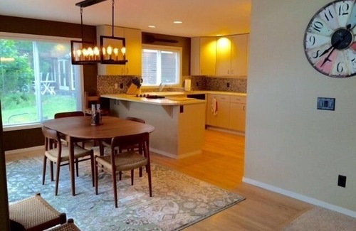 Roche Harbor House | Still open summer dates property has kayaks bikes, crab pots. Book 2025 in Jan