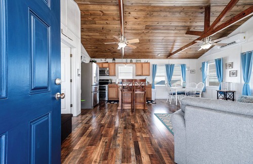 Cedar Lane House | Still Steel Beachin' - Waterfront Beach Cottage on the ICW