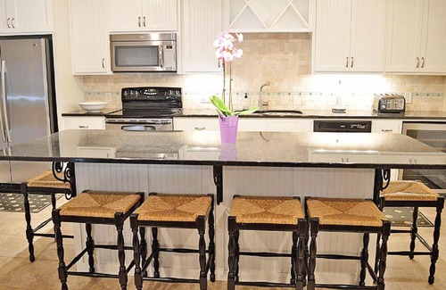 Burnet House | Still Waters