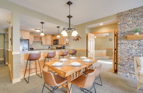 Two Harbors Apartment | Stille on Superior Shores I