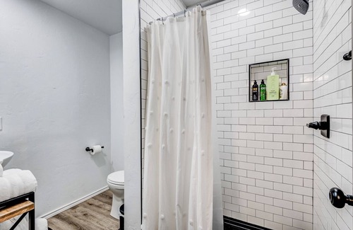 Stillwater Apartment | Stillwater Getaway with WiFi & Free Parking