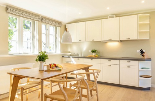 Norddorf Apartment | Stilvoll Moderne Wohnung im Zentral Gelegenem Adas Hüs in Norddorf auf Amrum